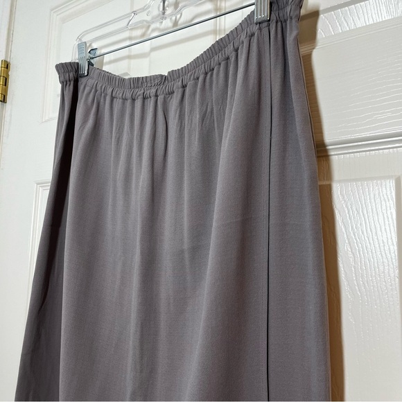 EILEEN FISHER Gray Midi Silk Skirt size Medium - Picture 3 of 7
